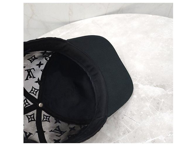 Louis Vuitton Gorra de malla Monogram Tourist Negro - vista 6