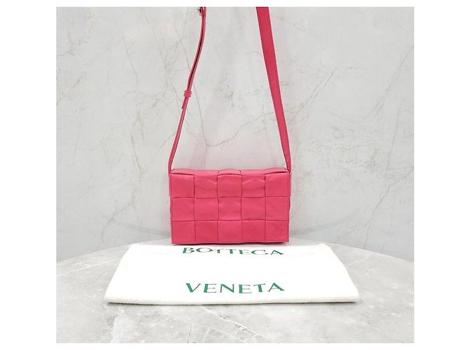 Bottega Veneta Borsa a tracolla Cassette Intrecciato Rosa - vista 9