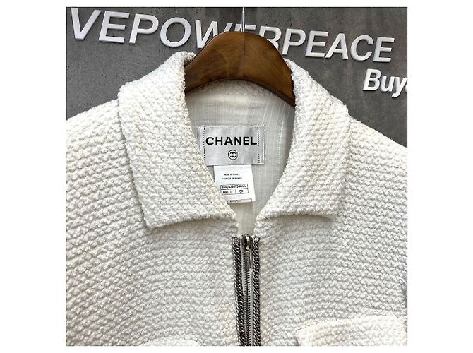 Chanel Bomber de Tweed con Bolsillos de Cadena Multicolor - vista 3