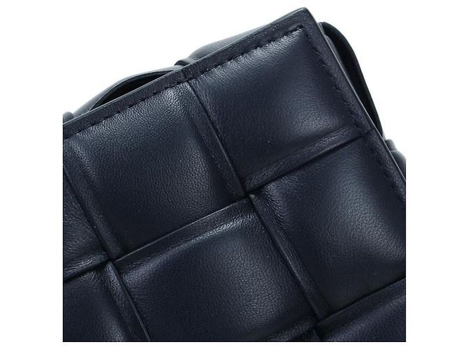 Bottega Veneta Small Padded Cassette stamp: Nero - vista 6