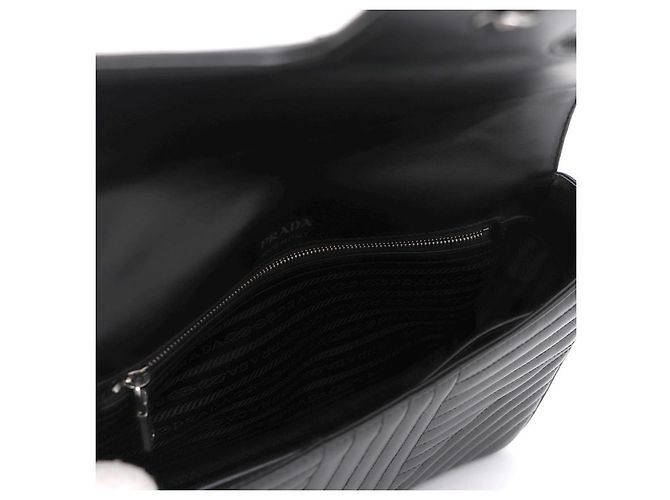 Prada Borsa a spalla e borsa a tracolla Diagram Large Silver Chain Nero - vista 15
