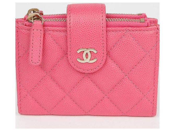 Chanel Tarjetero Classic Double Zip de Caviar Negro - vista 3