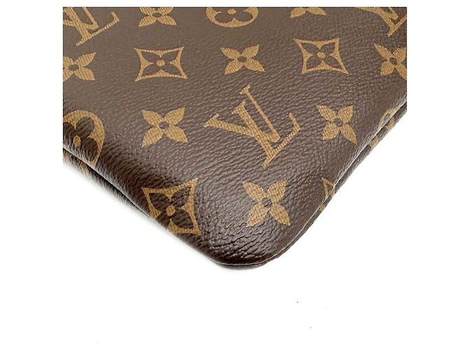 Jimmy Choo Monogram Etui Voyage MM Marrone - vista 6