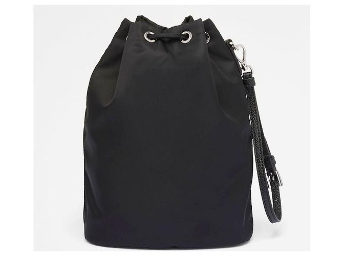 Prada Pouch in Re-Nylon - vista 5