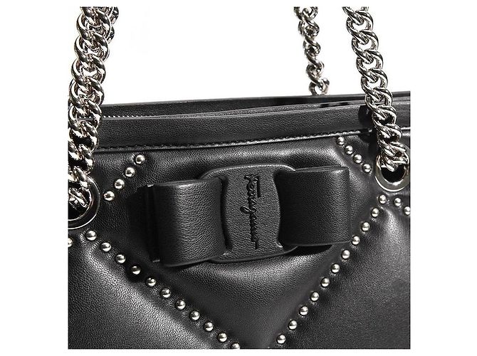 Salvatore Ferragamo Saco Tote acolchoado Viva Bow com strass Preto - vista 5