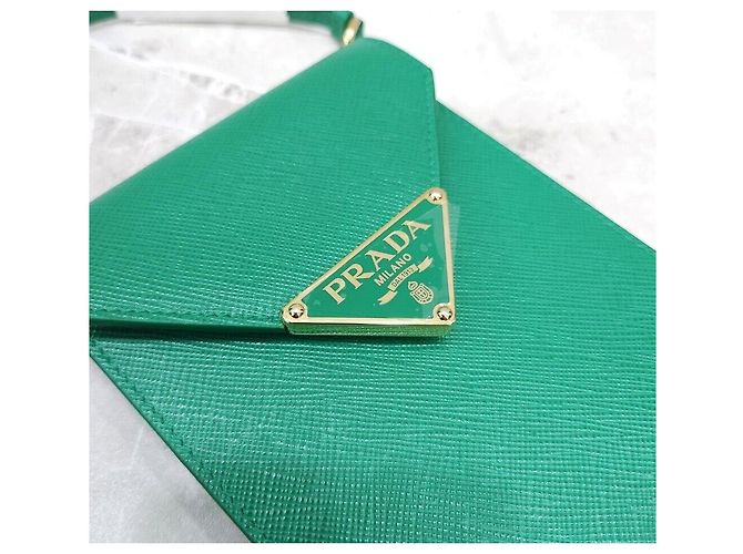 Prada Mini borsa pochette in pelle verde per telefono - vista 4
