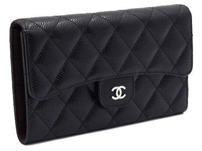 Chanel Classic Flap Damen-Langbeutel in schwarzem Caviar mit silberner Hardware - Ansicht 4