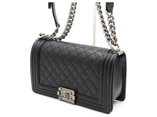 Chanel Borsa a tracolla Boy Caviar Medium Flap con catena argentata Nero - vista 2