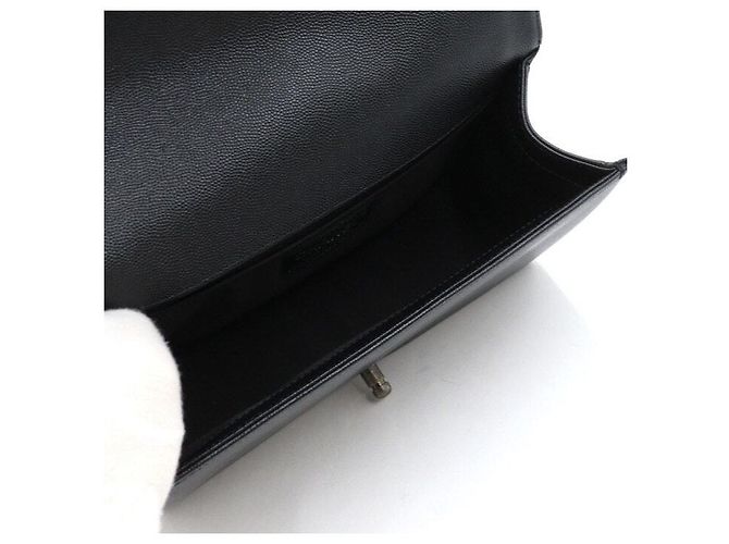 Chanel Borsa a tracolla Boy Caviar Medium Flap con catena argentata Nero - vista 5