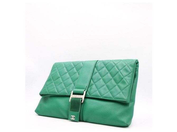 Chanel Clutch Foldover Green Grip - vista 2
