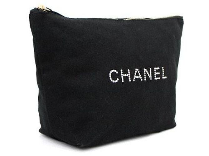 Chanel Pouch in tela nera con logo iniziale Nero - vista 3