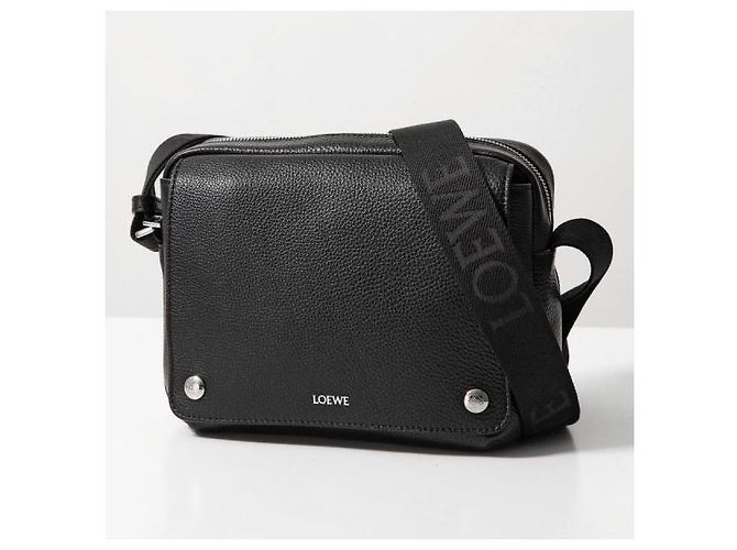 Loewe Bolsa Messenger Medium Pebble em couro de bezerro grão flexível Preto - vista 3