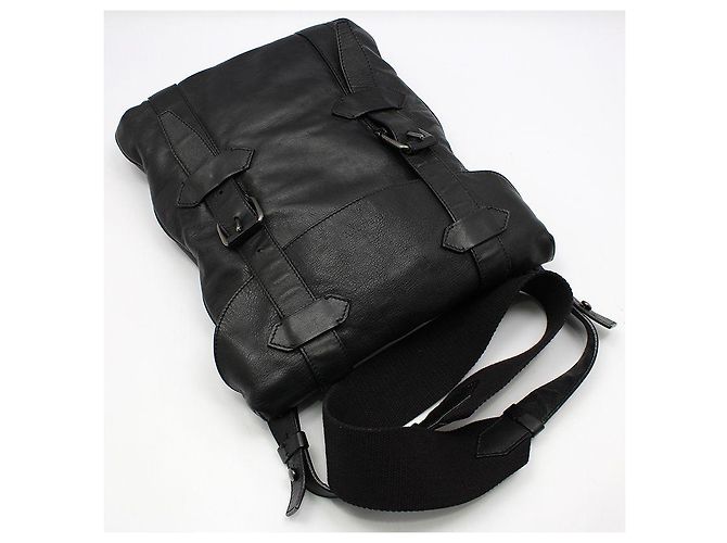 Givenchy Borsa Biker in pelle di vitello nera a spalla e crossbody Nero - vista 3
