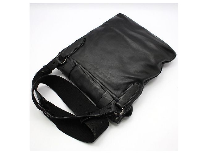 Givenchy Borsa Biker in pelle di vitello nera a spalla e crossbody Nero - vista 4
