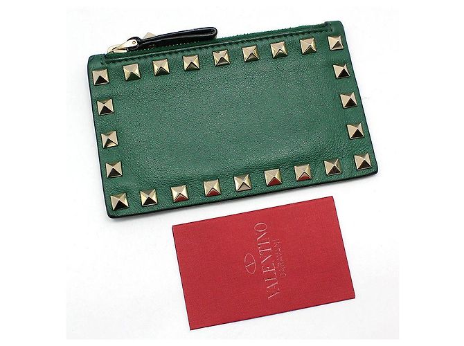 Valentino Portacarte con zip Rockstud in pelle verde e oro - vista 2