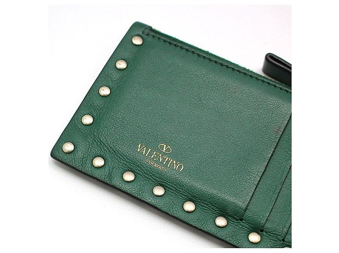 Valentino Portacarte con zip Rockstud in pelle verde e oro - vista 4