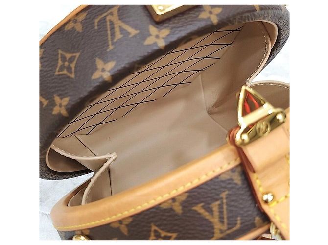 Louis Vuitton Borsa Crossbody Petite Bouat Chapeau Monogram Multicolore - vista 7