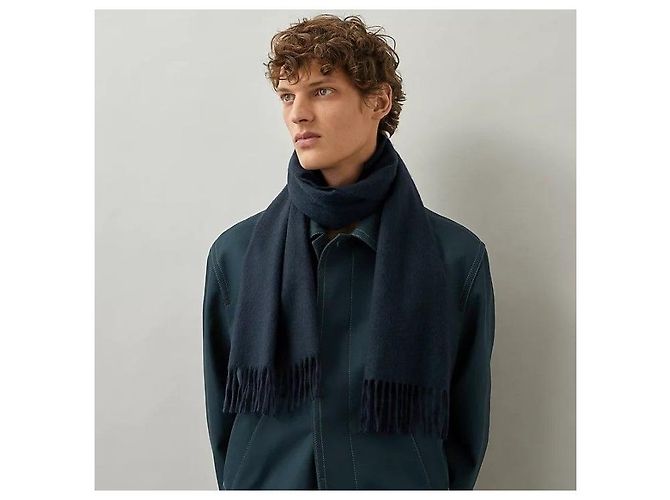 Hermès Sciarpa in cashmere blu navy con logo ricamato stamp: Nero - vista 2