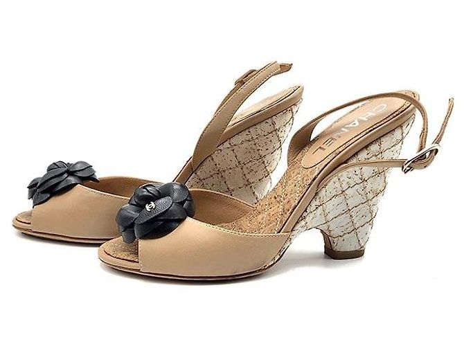 Chanel Sandali wedge Camellia Arancione - vista 3