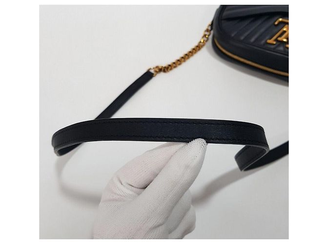 Louis Vuitton Borsa Camera New Wave Nero - vista 6