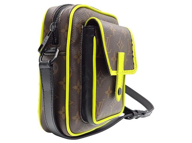 Louis Vuitton Borsa a tracolla Christopher Wearable Multicolore - vista 3
