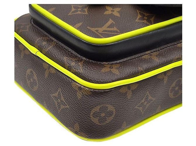 Louis Vuitton Borsa a tracolla Christopher Wearable Multicolore - vista 6