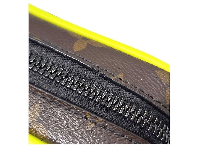 Louis Vuitton Borsa a tracolla Christopher Wearable Multicolore - vista 9