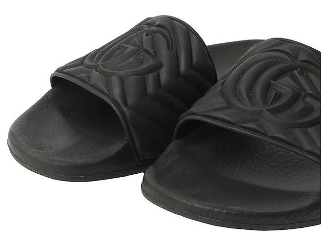 Gucci Taglia delle pantofole GG Marmont Nero - vista 4