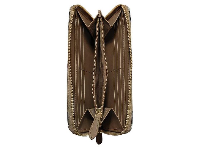 Burberry Portafoglio lungo con zip da donna Canvas Earth Marrone - vista 10