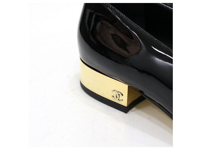 Chanel Mocassini in pelle verniciata nera da donna Nero - vista 9