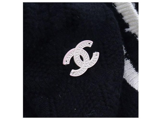 Chanel Pullover in cashmere nero con logo CC - vista 6