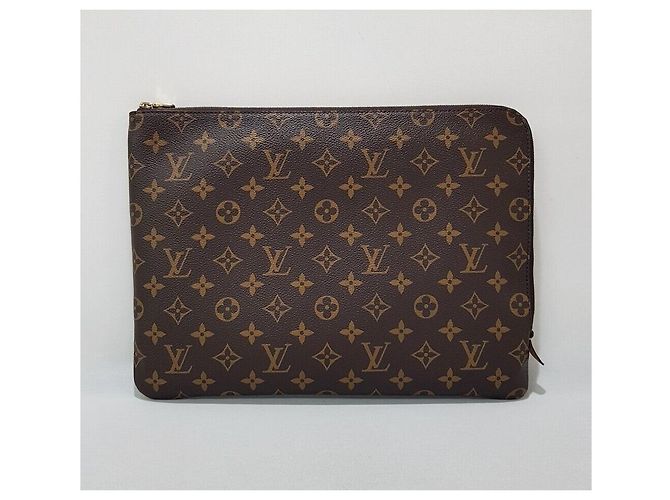 Louis Vuitton Monogram Etoile Voyage MM Nero - vista 2