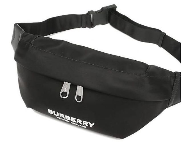 Burberry Bolsa de cintura Sonny em nylon com estampado de logótipo Preto - vista 5