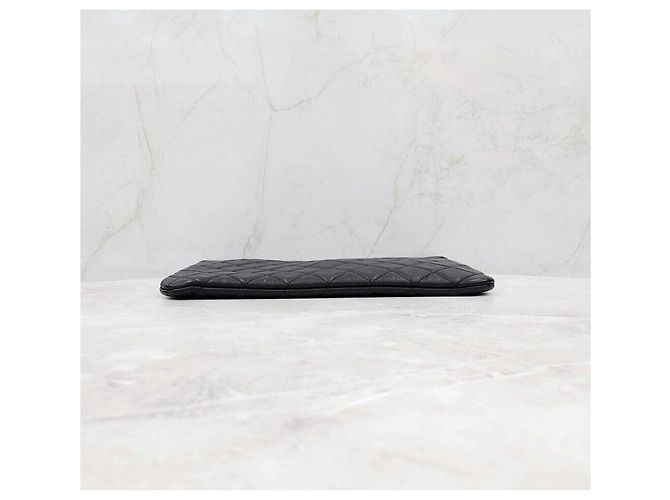 Chanel Clutch Medium Nera con Dettagli Oro No. Nero - vista 5