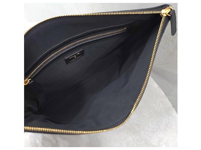 Chanel Clutch Medium Nera con Dettagli Oro No. Nero - vista 7
