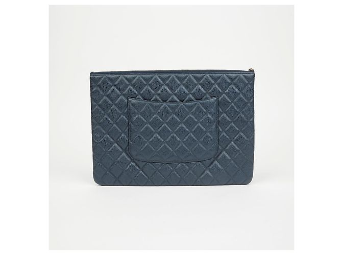Chanel Clutch Caviar Classic Large Navy Gold Blu - vista 3