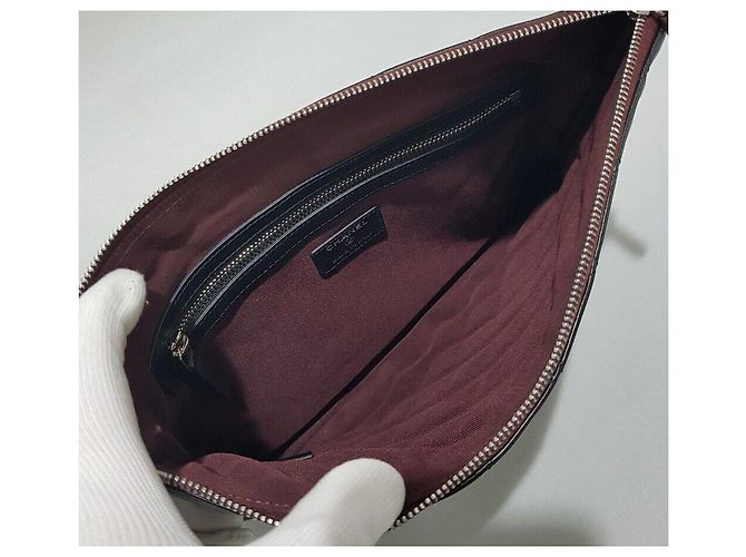 Chanel Borsa a Clutch Classica in Pelle di Agnello Medium Nero - vista 8