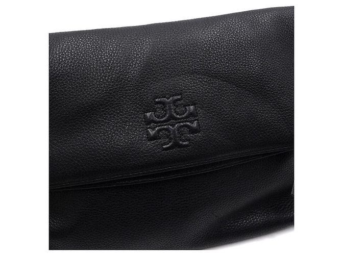 Tory Burch Borsa a tracolla e crossbody Amanda Logo Tassel Fold Over in pelle nera Nero - vista 10