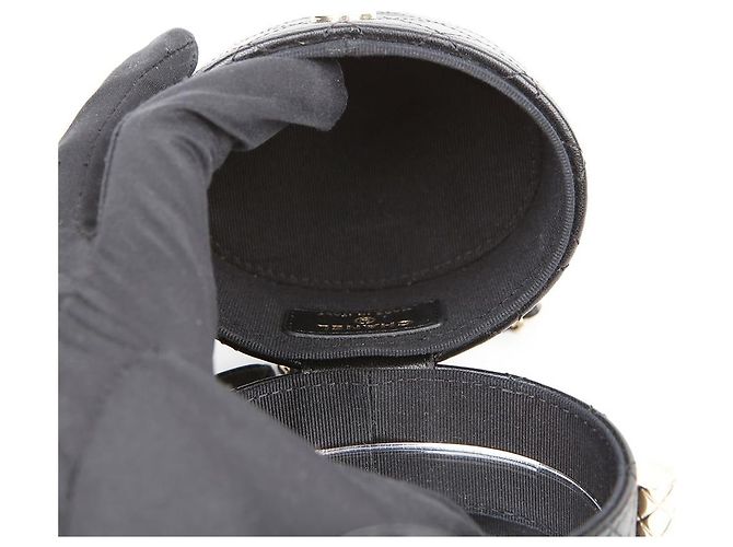 Chanel Neceser Mini Shoulder Crossbody - vista 11