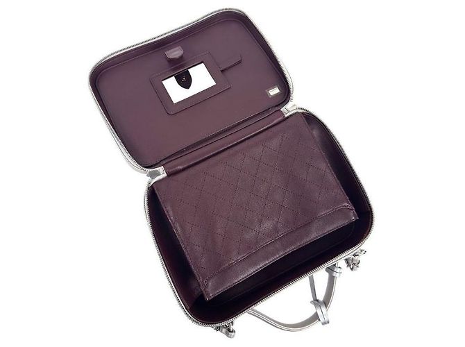 Chanel Borsa Vanity Tote in filigrana Caviar argento - vista 10