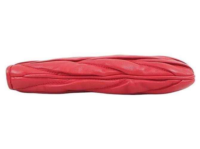 Miu Miu Clutch Matelassé Rosso - vista 3