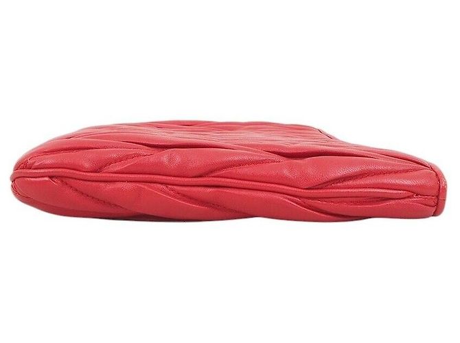 Miu Miu Clutch Matelassé Rosso - vista 4