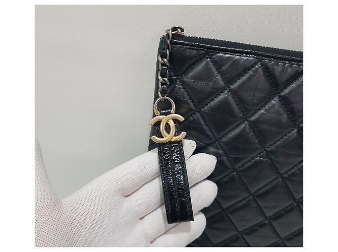 Chanel Borsa a Pochette Gabrielle Large Series Nero - vista 3