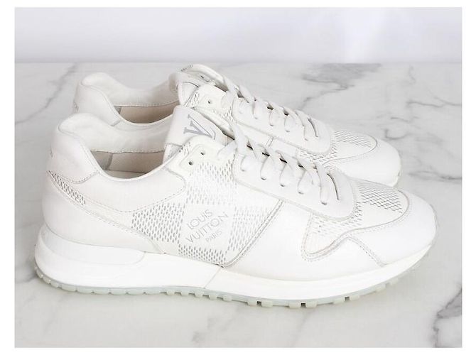 Louis Vuitton Sneakers Runaway Damier Argento - vista 3