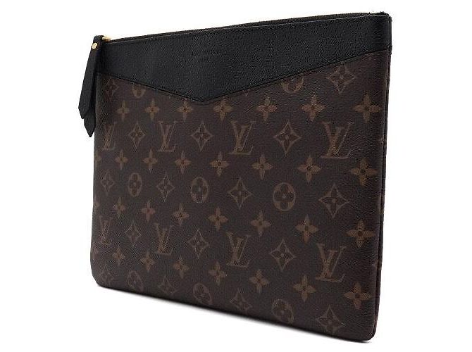 Louis Vuitton Borsa a Pochette Monogram Daily Pouch Multicolore - vista 3