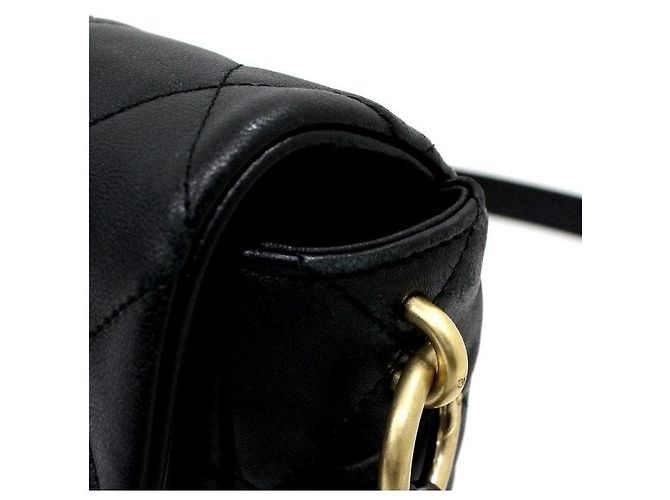 Chanel Borsa a tracolla e borsa a spalla con patta CC in pelle nera e tono oro Season Nero - vista 10