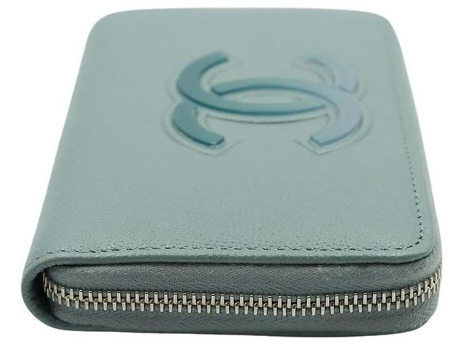 Chanel Portafoglio Medium in Caviar Verde - vista 3