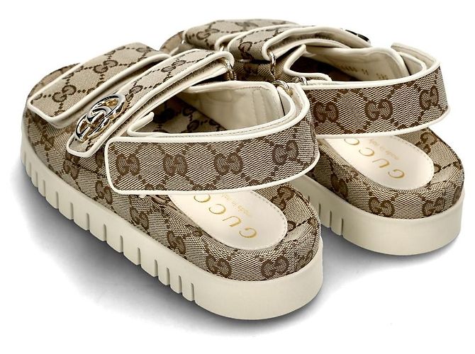 Gucci Sandali GG Supreme con cinturino in velcro - vista 4