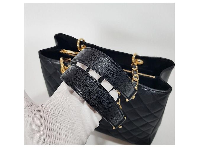 Chanel Serie di borse a tracolla Caviar Grand Shopping Chain Nero - vista 5