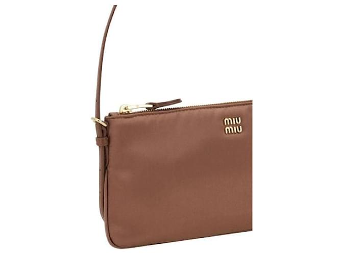 Miu Miu Satin Mini-Tasche Rot - Ansicht 6